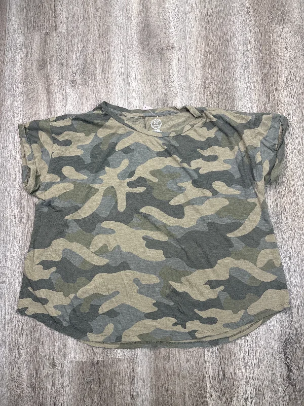 Top Short Sleeve By Maurices In Camouflage Print, Size: 2x Modern Men's 