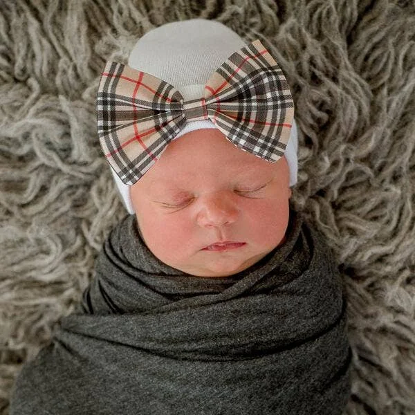 IlyBean Plaid Bow Hospital Hat Classic Men's Pin