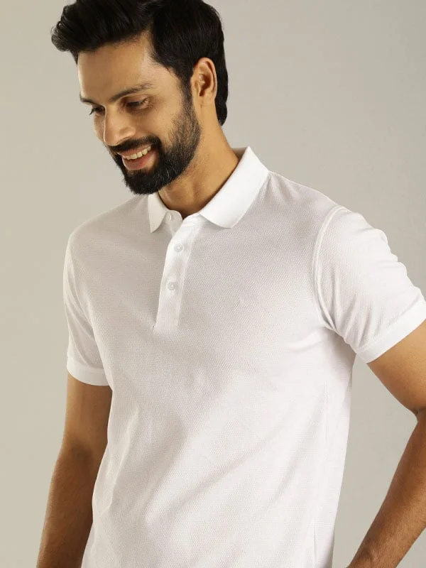 Men Solid Polo T-Shirt Streetwear Style