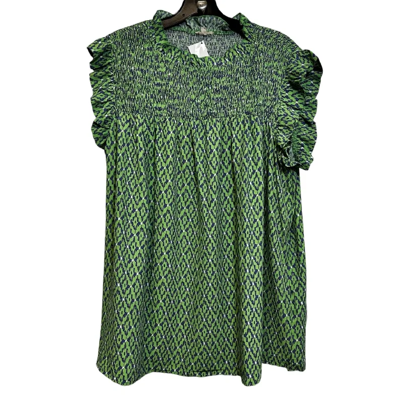 Top Short Sleeve By Clothes Mentor In Green, Size: L Beach