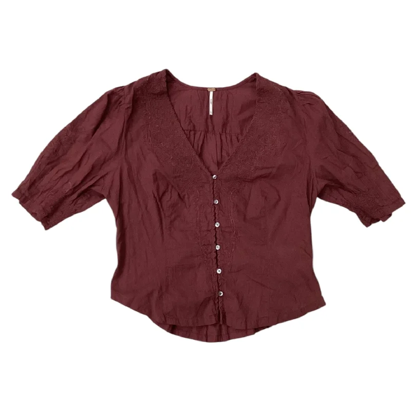 Top Short Sleeve By Free People In Maroon, Size: L Monochromatic Office Style