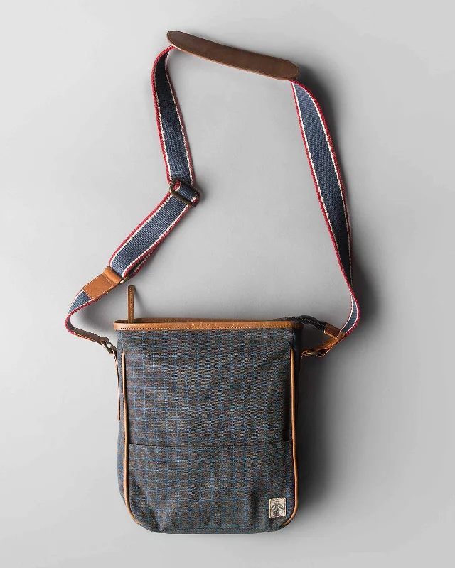 The Perfect Travel Messenger - Charcoal Laid